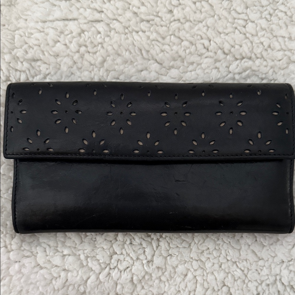 Lauren Ralph Lauren Black Leather Cut-Out Wallet